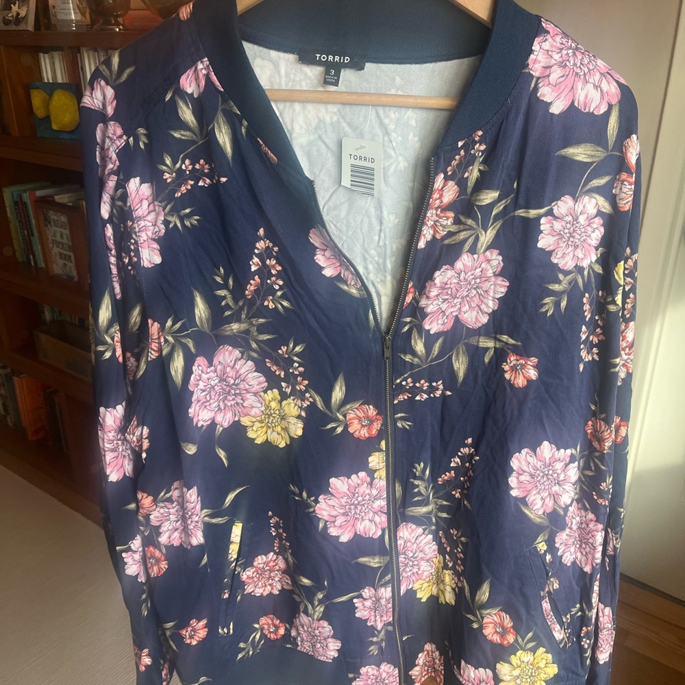 NWT Torrid Blue Floral Bomber Jacket